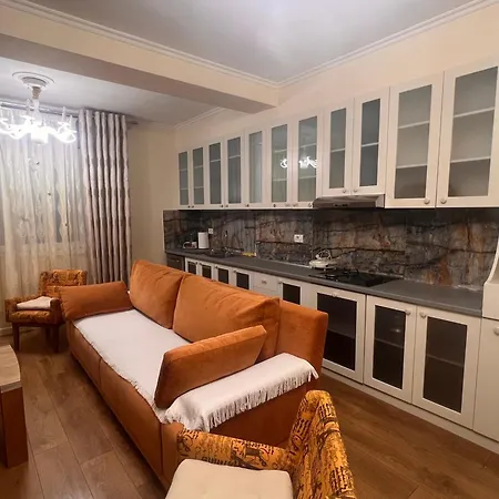 Modern By Lina-komuna E Parisit Apartment Tirana
