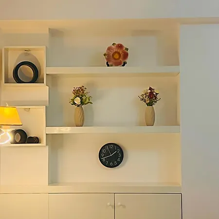 Appartement Modern By Lina-komuna E Parisit Tirana